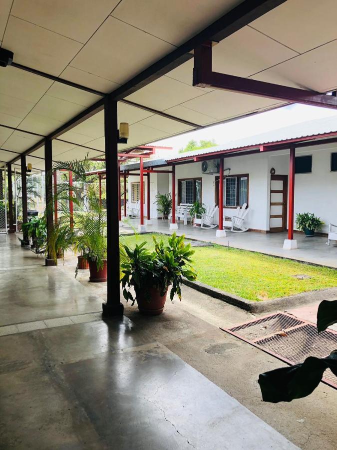 Hotel Del Aserradero Liberia Exteriör bild
